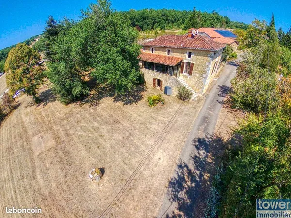 Propriété 6 pièces 150 m²