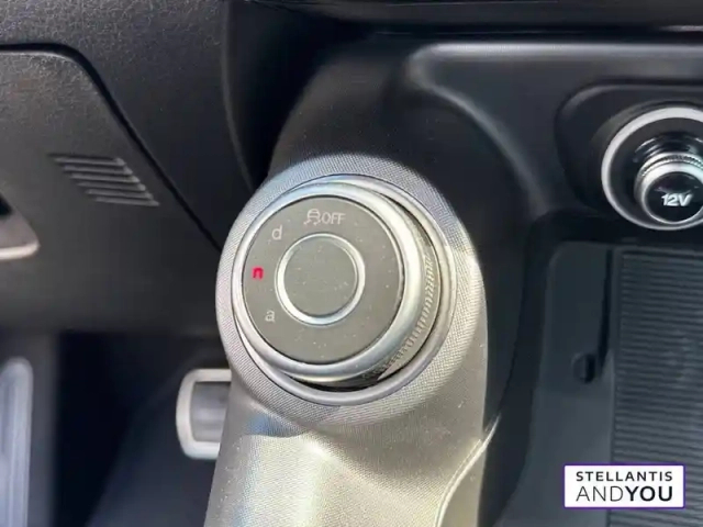 Alfa Romeo Tonale 1.3 hybride rechargeable phev 190ch at6 e-q4 — photo 21