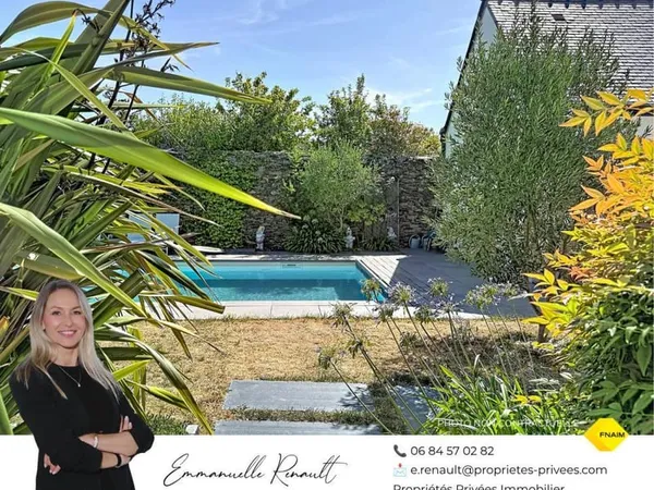 Propriété exceptionnelle Sarzeau centre · Ensemble immobilier, jardin clos, piscine