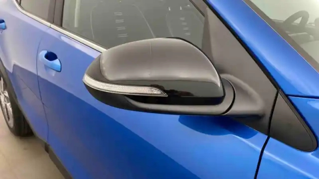 Kia Stonic 1.0 t-gdi 100 ch bvm6 — photo 33