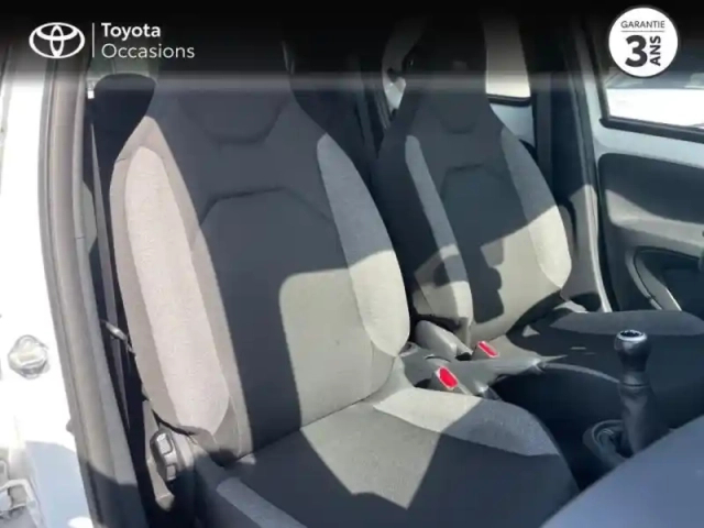Toyota Aygo X 1.0 vvt-i 72ch dynamic my24 — photo 6