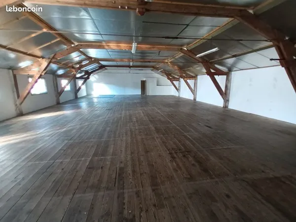 Grande salle de 200 m² à louer - Villeneuve-sur-Lot