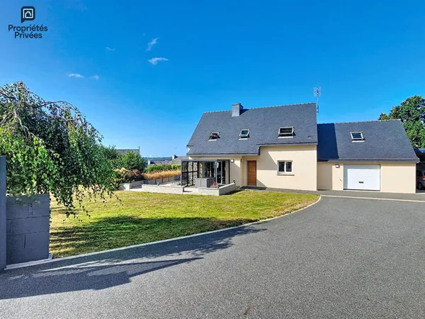 Contemporaine de qualité avec vie de plain-pied proche Morlaix