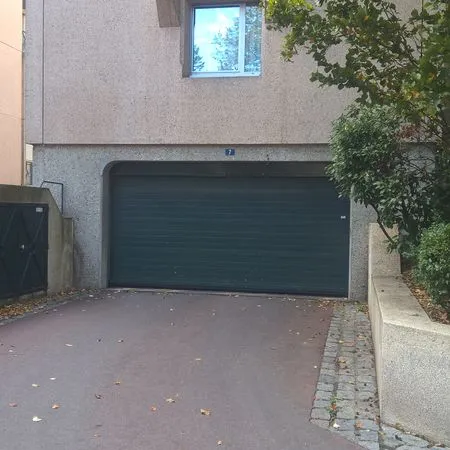 Loue grand box individuel sécurisé rouen st-sever