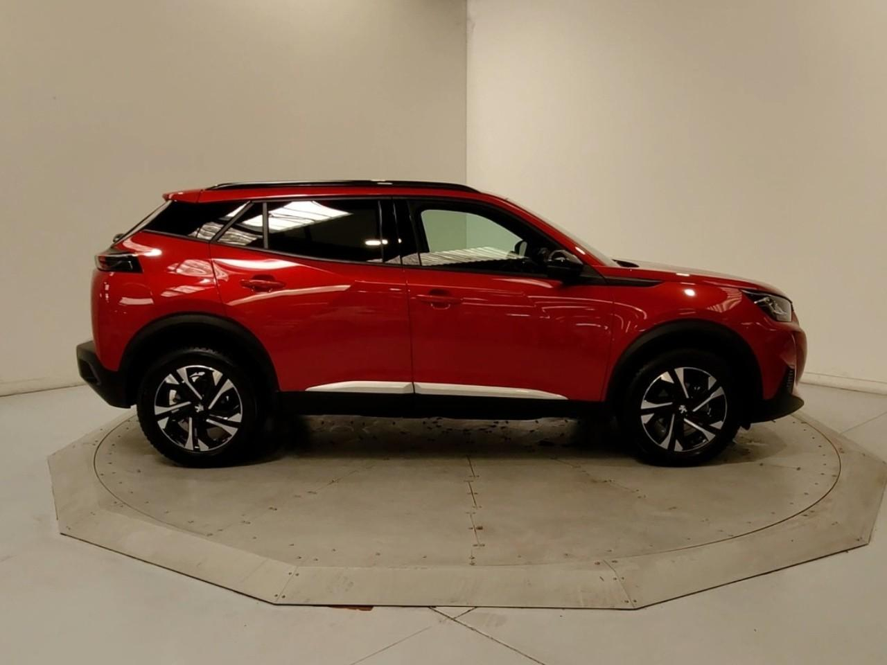 Peugeot 2008 puretech 130 s&s bvm6 allure pack — photo 6