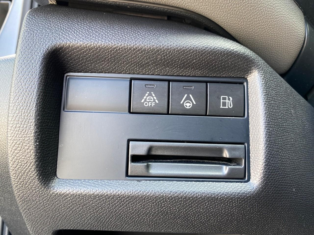 Citroën C5 Aircross hybrid 225ch shine pack e-eat8 — photo 17