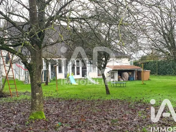 Maison 8 pièces 137 m²