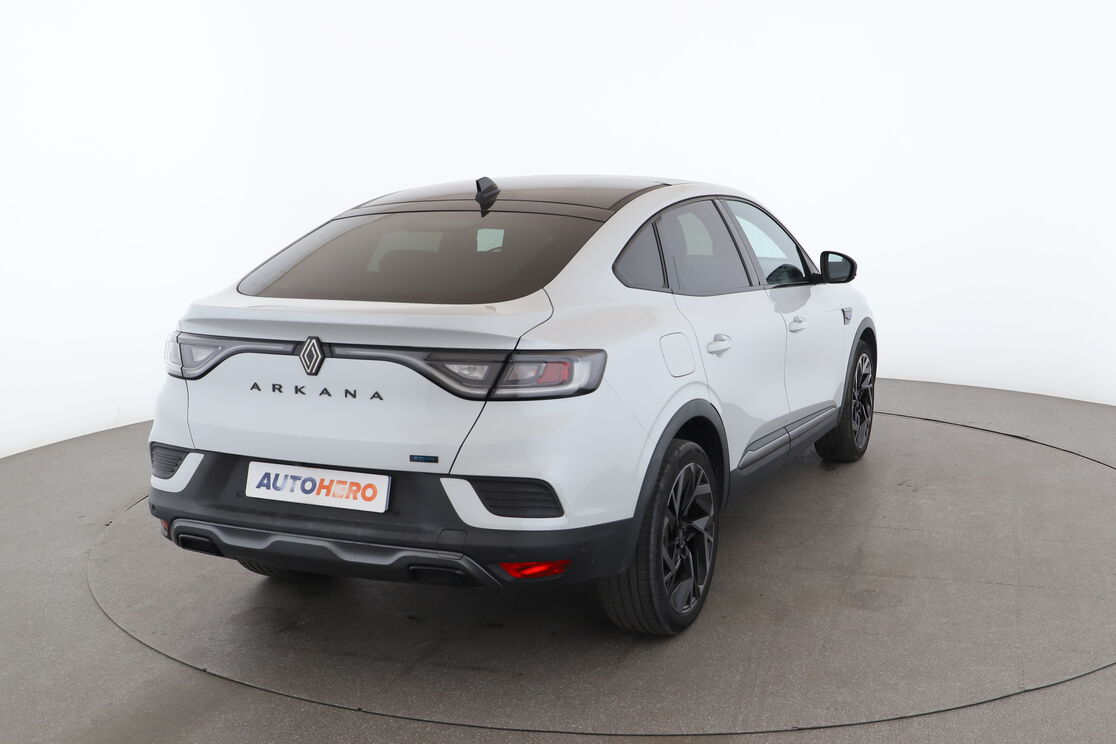 Renault Arkana 1.6 E-Tech Esprit Alpine — photo 5
