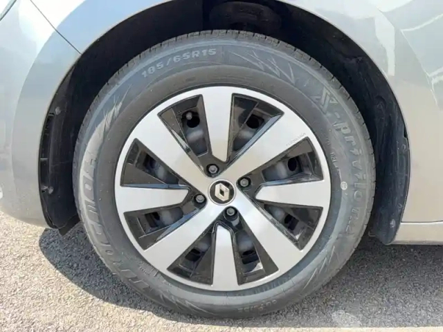 Renault Clio tce 90 — photo 13