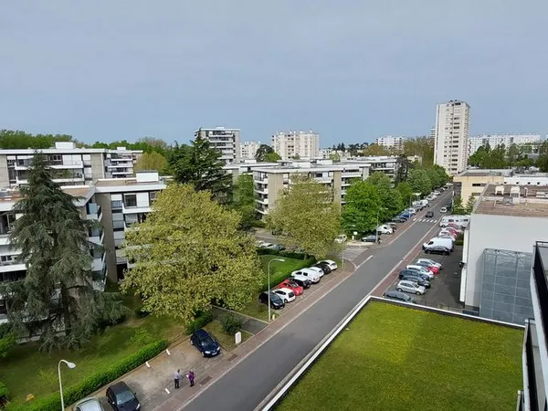 Merignac Centre T1 30 m2 chauffage et eau inclus