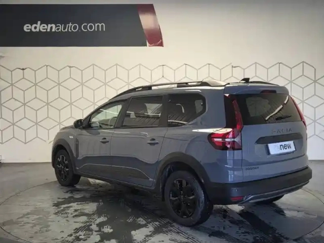 Dacia Jogger eco-g 100 7 places gsr2 — photo 95
