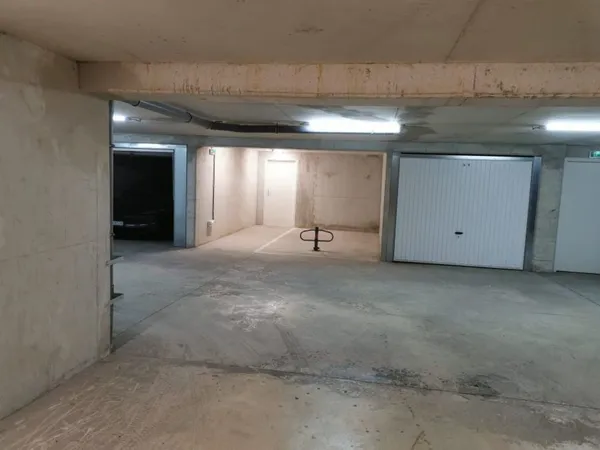 Stationnement Vente Villeneuve-Loubet 13m² 29000€
