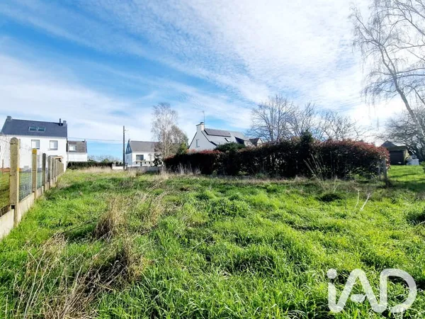 Terrain 442 m²