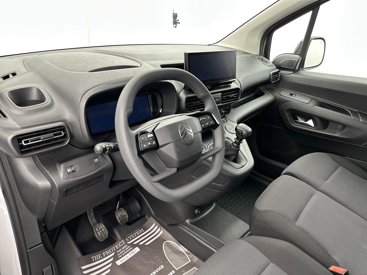 Citroën Berlingo van m diesel 100 ch manuelle — photo 12