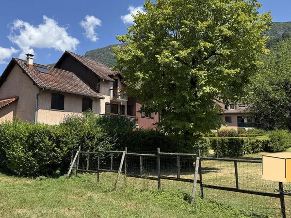 Serrières-en-Chautagne - Appartement T3 64,73m² duplex avec ba