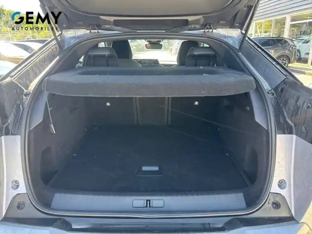 Peugeot 3008 hybrid 136 e-dcs6 — photo 44