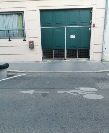Stationnement Location Lyon 140€