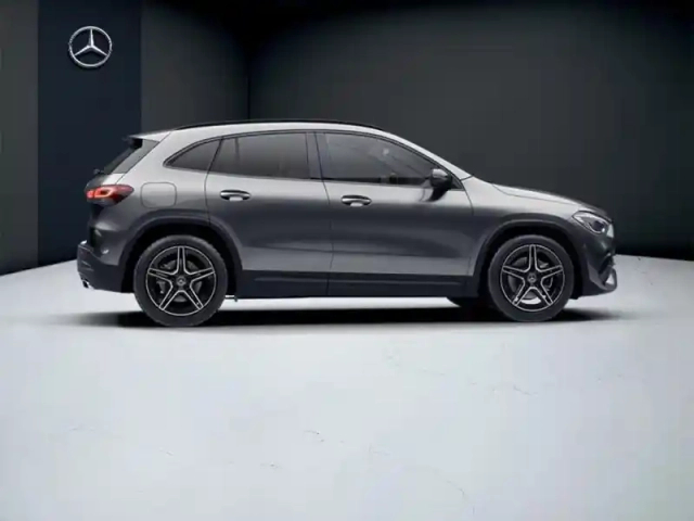Mercedes Gla 250 e amg line — photo 15