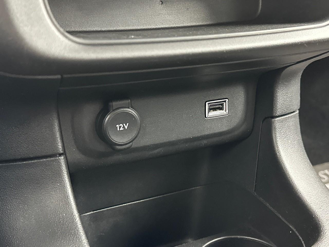 Citroën C3 puretech 83 s&s bvm5 shine pack — photo 26