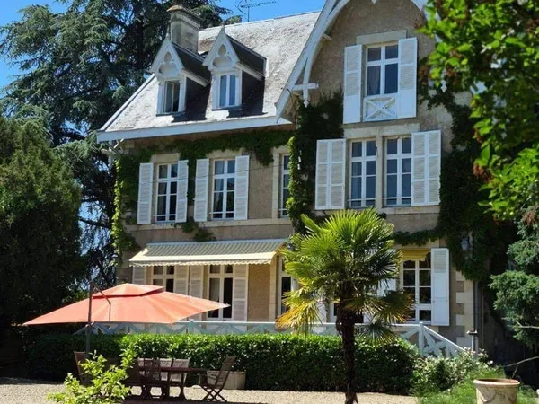 Maison 13 pièces 416 m²