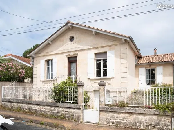 Maison 3 pièces 121 m²