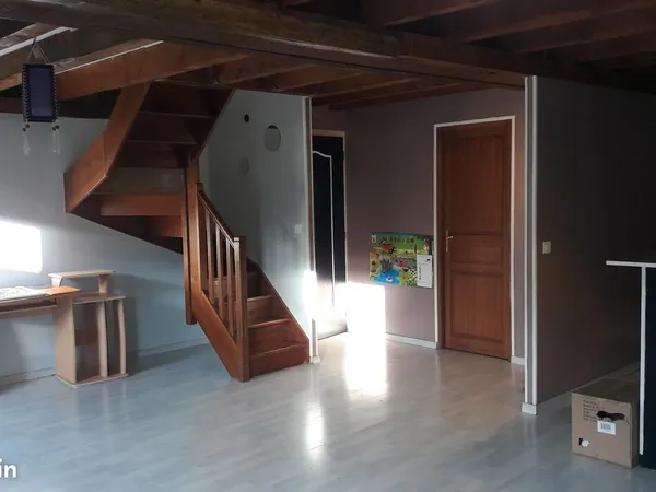 Particulier vend appartement duplex T4 de 76 m2