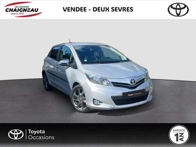 Toyota YARIS Toyota Yaris 100 VVT-i Dynamic CVT 5p