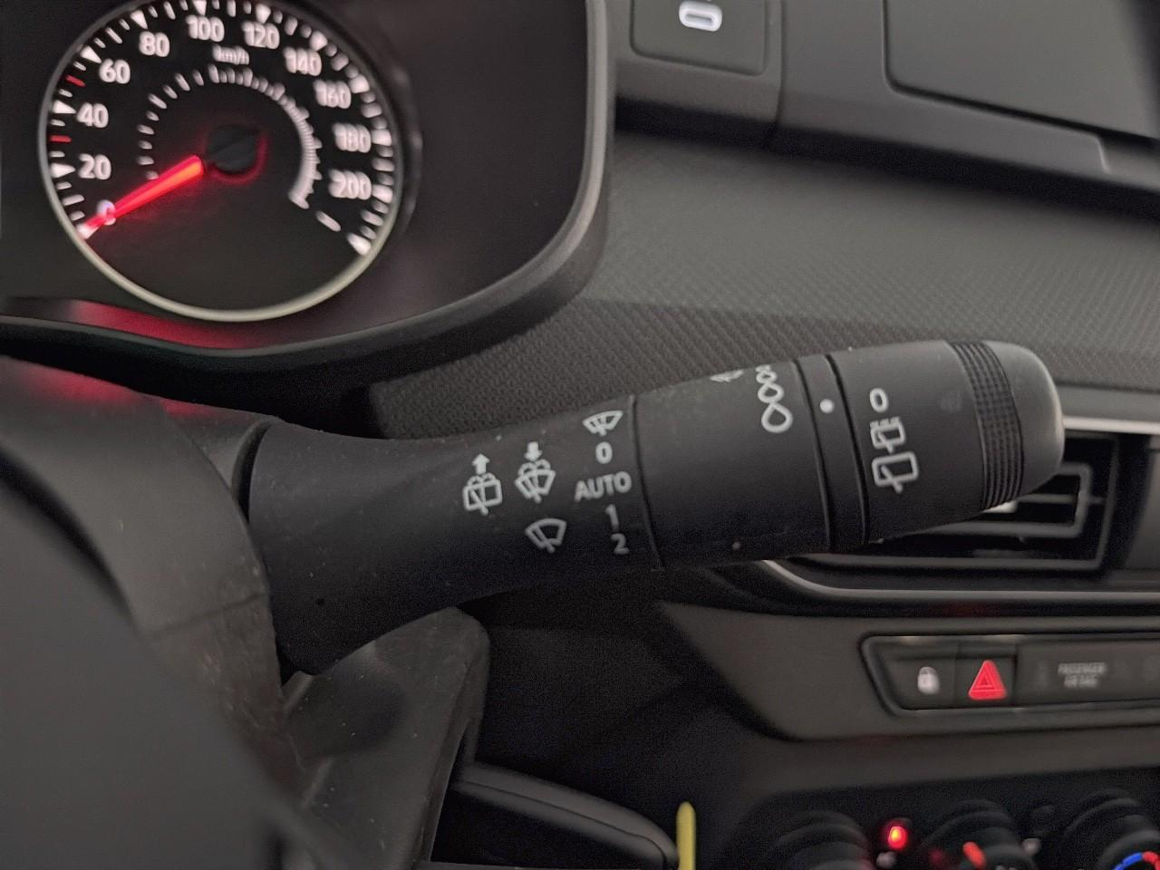 Dacia Sandero sce 65 gsr2 essential — photo 16