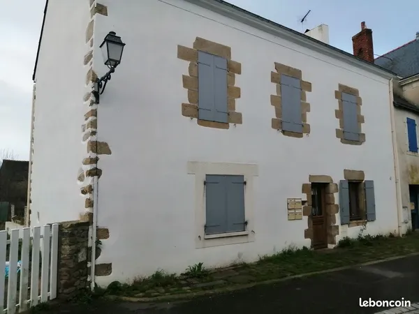 À louer - Appartement T3 + bureau de 61 m² à Lavau-sur-Loire
