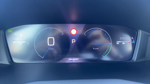 Peugeot 2008 1.2  136 Hybride DSC6 - Allure – 2024 – 27010 km – Hybride essence – Boîte Automatique — photo 25