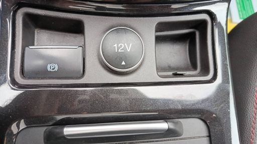Ford Kuga 2.0 TDCi 150 AWD Powershift - ST-Line – 2019 – 120149 km – Diesel – Boîte Automatique — photo 6