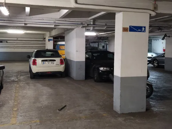 Grande place parking