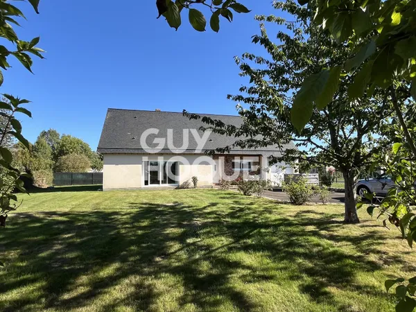 Maison plain pied à vendre de 4 pièces de 98 m² avec garage 25m²