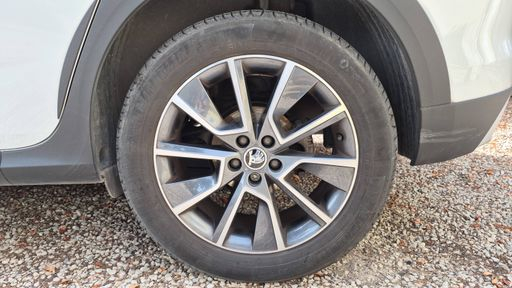 Skoda Kamiq 1.0 TSI 116 DSG7 - Scoutline – 2021 – 28192 km – Essence – Boîte Automatique — photo 7