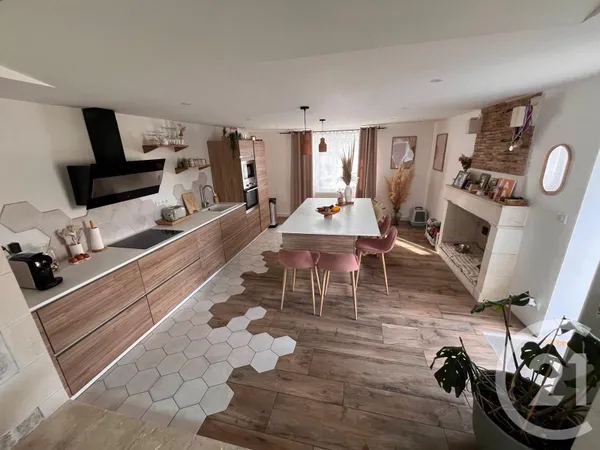 Maison 6 pièces 200 m²