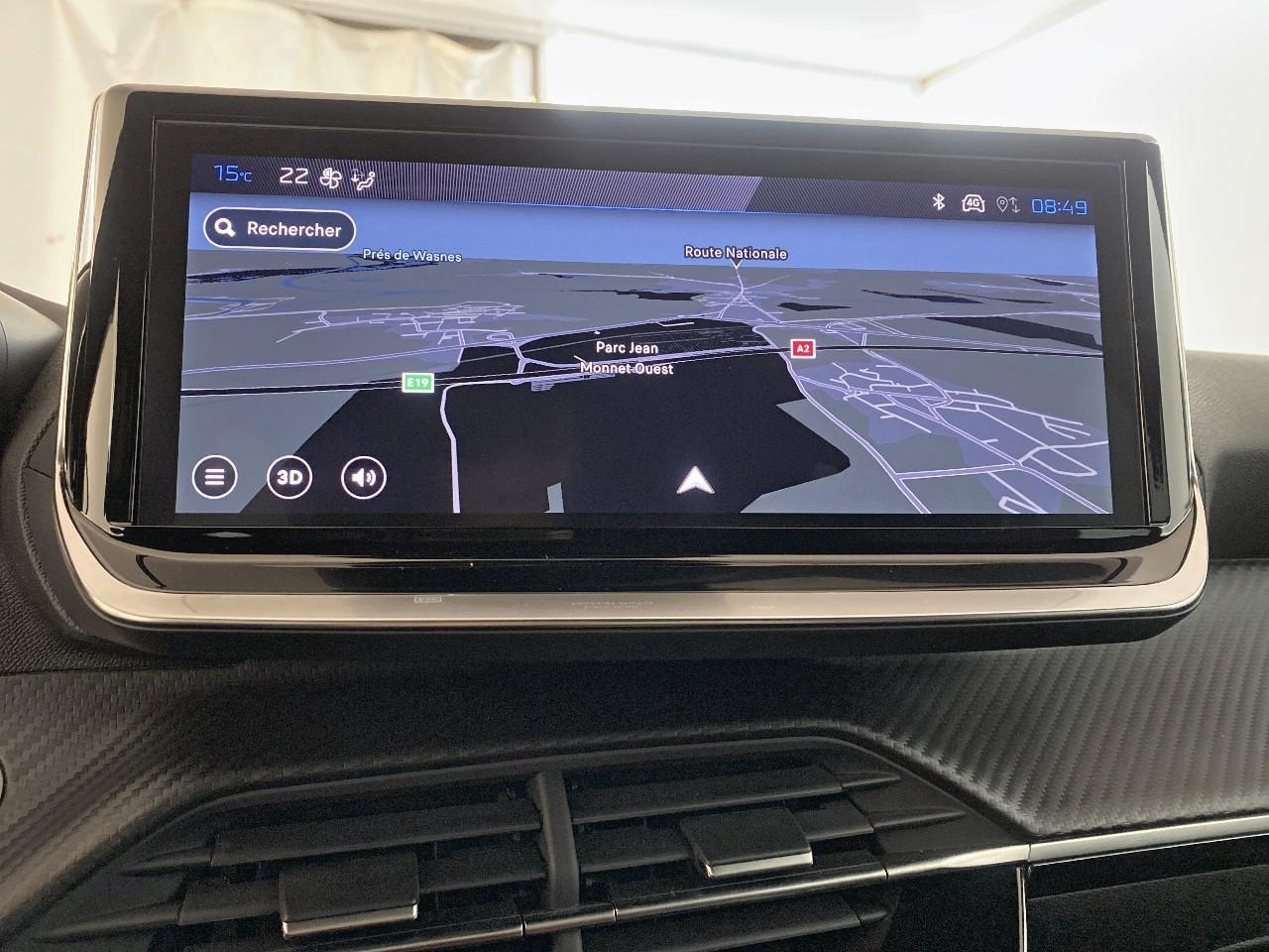 Peugeot 2008 hybrid 145 ch e-dcs6 allure — photo 17