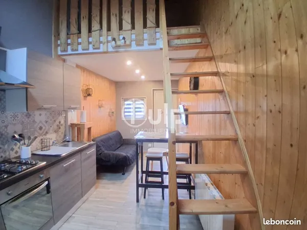Studio 1 pièce 17 m²