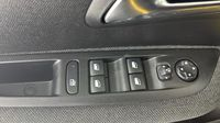 Peugeot 208 1.2 PureTech 100ch S&S Style EAT8 — photo 9