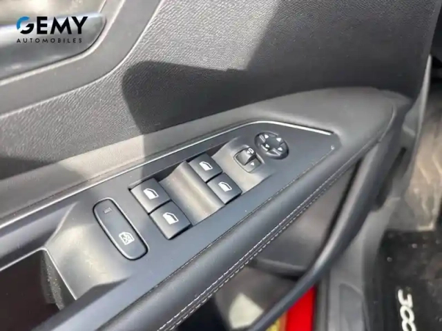 Peugeot 3008 1.2 puretech 130ch s&amp;s eat6 — photo 12