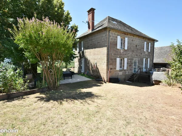 Propriété 10 pièces 195 m²