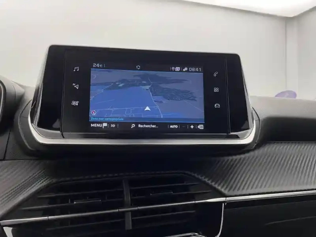 Peugeot 2008 puretech 130 s&amp;s bvm6 — photo 20
