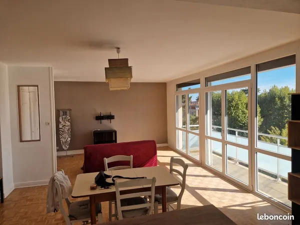Appartement T3 74m2 plein centre