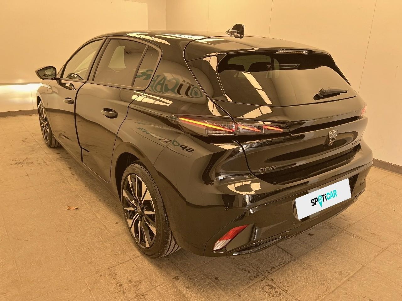 Peugeot 308 hybrid 145 e-dcs6 allure — photo 7