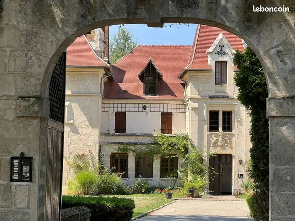 Appartement de charme 4 pièces 82 m², à CHOISY-AU-BAC