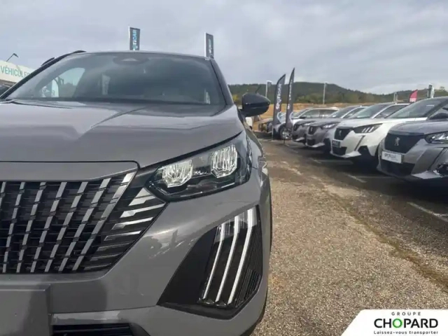 Peugeot 2008 hybrid 145 e-dcs6 — photo 18