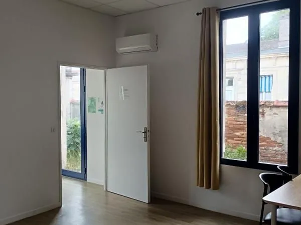 Bureau 54 m²
