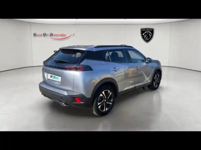 Peugeot 2008 1.2 puretech 130ch s&amp;s allure eat8 7cv — photo 6