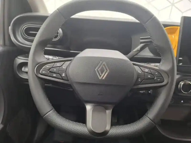 Renault Twingo e-tech electrique 80 ch autonomie urbaine — photo 41
