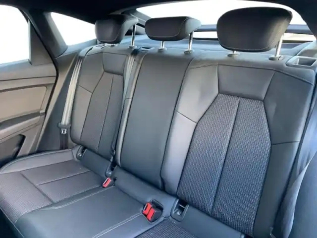 Audi Q4 E-Tron q4 sportback e-tron 45 e-tron 285ch s line — photo 8
