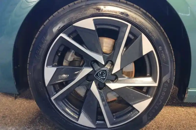 Peugeot 308 sw puretech 130ch s&amp;s eat8 — photo 73